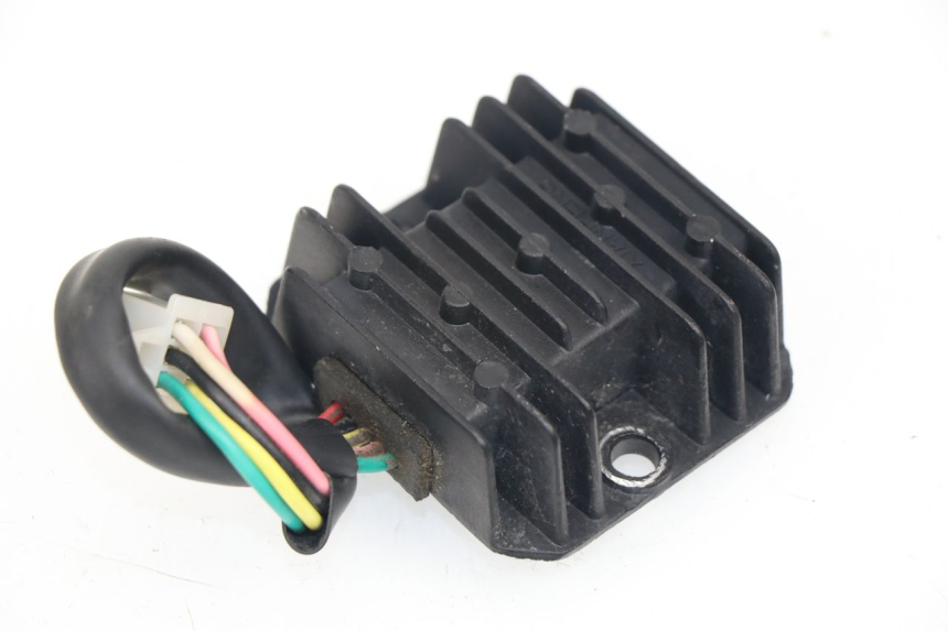 photo de REGULATEUR CHARGE TAOTAO ATM 50 50 (2010 - 2018)