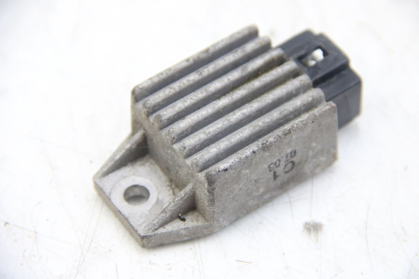 photo de REGULATEUR CHARGE PGO BIG MAX 50 (2001 - 2009) - Zoom état d’usage