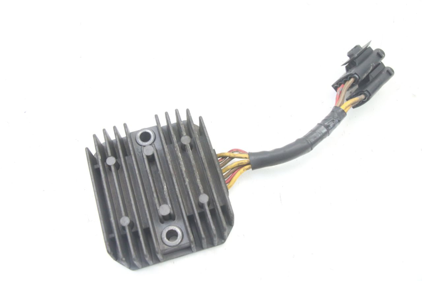 photo de REGULATEUR CHARGE BMW C1 125 (2000 - 2003)