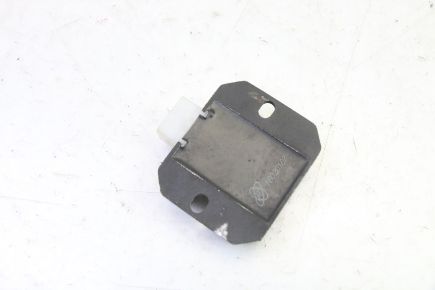 photo de REGULATEUR CHARGE TNT MOTOR BOSTON 4T 50 (2018 - 2025)