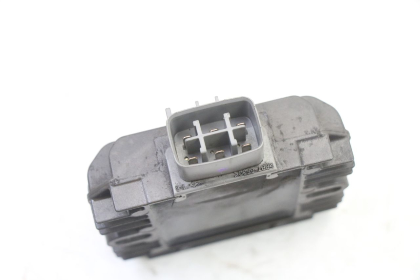 photo de REGULATEUR CHARGE SUZUKI BURGMAN 125 (2007 - 2014)