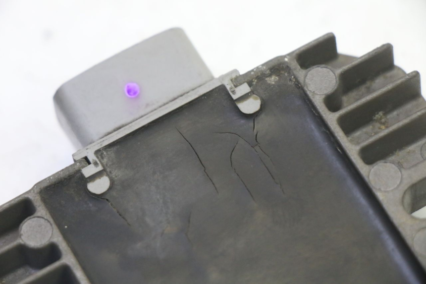 photo de REGULATEUR CHARGE SUZUKI BURGMAN 125 (2007 - 2014)