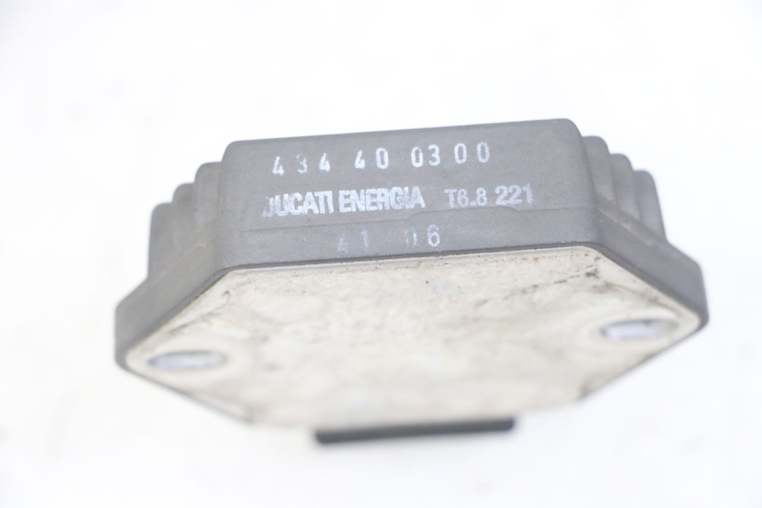 photo de REGULATEUR CHARGE HONDA CBF 500 (2004 - 2007)