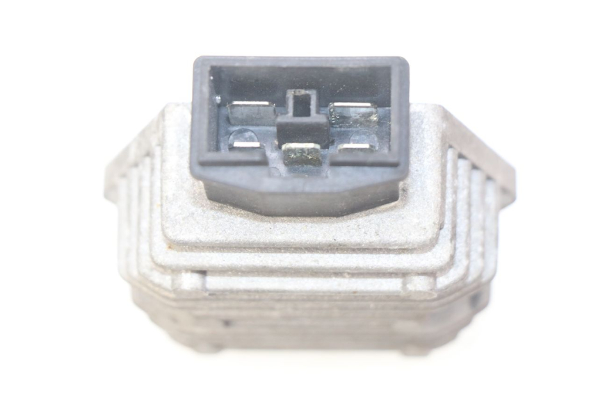 photo de REGULATEUR CHARGE HONDA CBR RR FIREBLADE 900 (1992 - 1994)