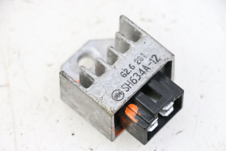 photo de REGULATEUR CHARGE PEUGEOT CITYSTAR 50 (2013 - 2017)