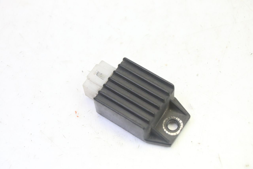 photo de REGULATEUR CHARGE PEUGEOT CITYSTAR 50 (2013 - 2017)