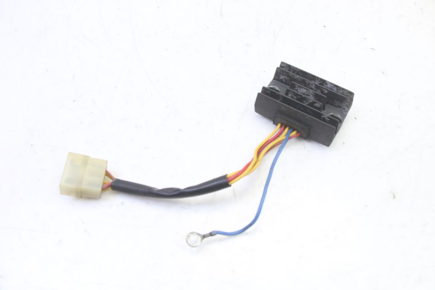 photo de REGULATEUR CHARGE APRILIA CLASSIC 125 (1995 - 2001)