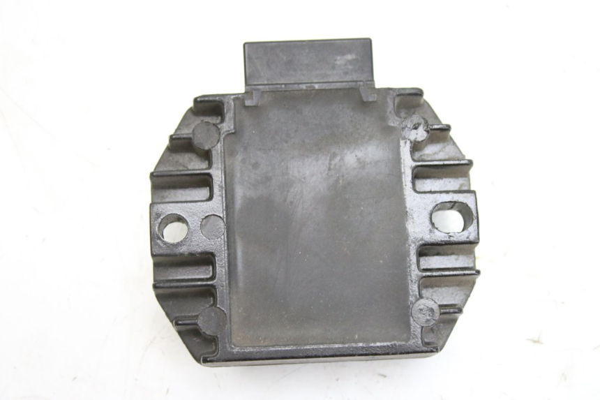 photo de REGULATEUR CHARGE YAMAHA CYGNUS X INJECTION 125 (2007 - 2013)