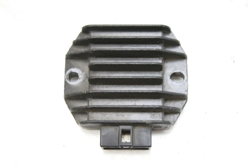 photo de REGULATEUR CHARGE YAMAHA CYGNUS X INJECTION 125 (2007 - 2013)