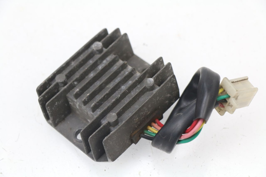 photo de REGULATEUR CHARGE BAOTIAN EAGLE 50 (2009 - 2011)