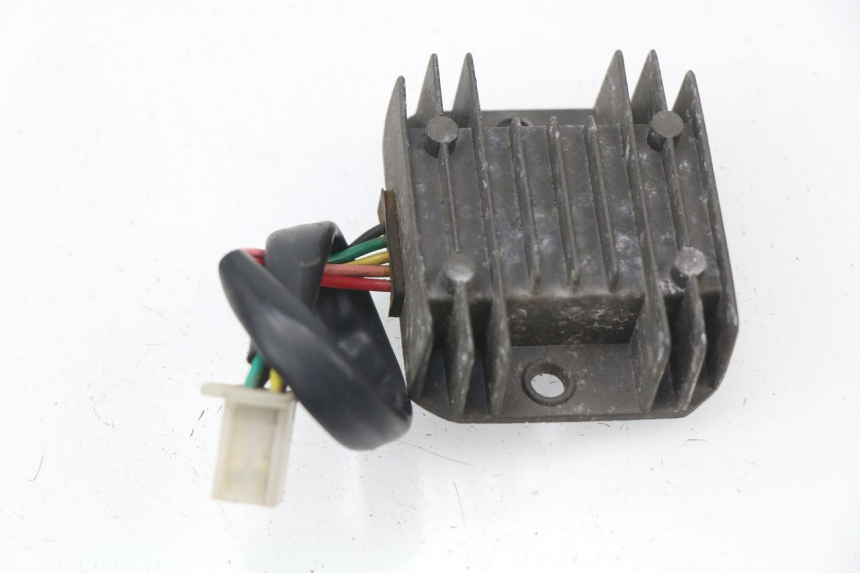 photo de REGULATEUR CHARGE BAOTIAN EAGLE 50 (2009 - 2011)