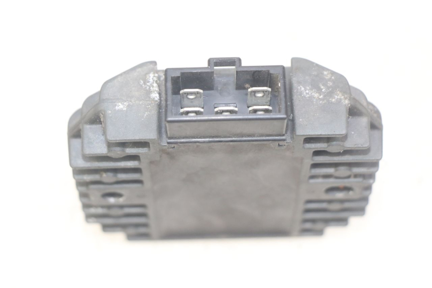 photo de REGULATEUR CHARGE PEUGEOT ELYSEO 125 (1999 - 2004)