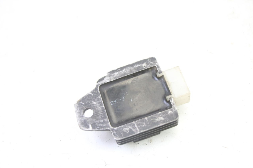 photo de REGULATEUR CHARGE KEEWAY F-ACT FACT 50 (2006 - 2011)
