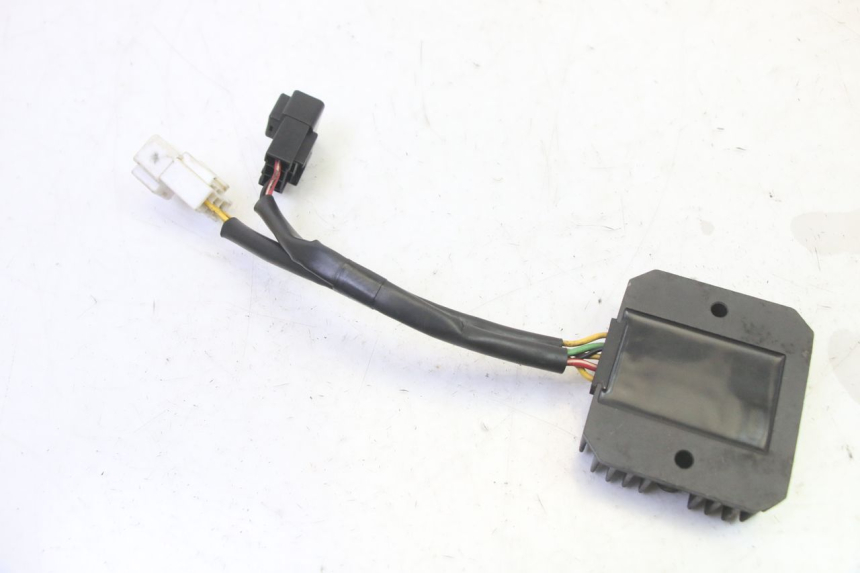 photo de REGULATEUR CHARGE HONDA FES S-WING SWING ABS 125 (2007 - 2015)