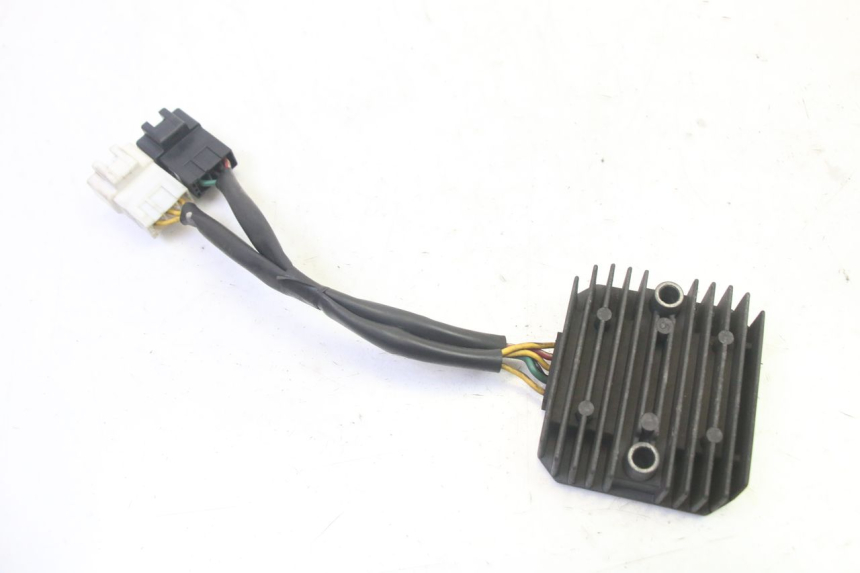 photo de REGULATEUR CHARGE HONDA FES S-WING SWING ABS 125 (2007 - 2015)