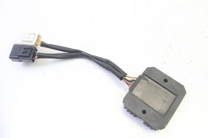 photo de REGULATEUR CHARGE HONDA FES S-WING SWING ABS 125 (2007 - 2015)