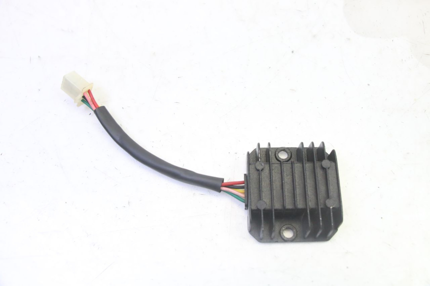 photo de REGULATEUR CHARGE STAHO FH 50 (2018 - 2019)