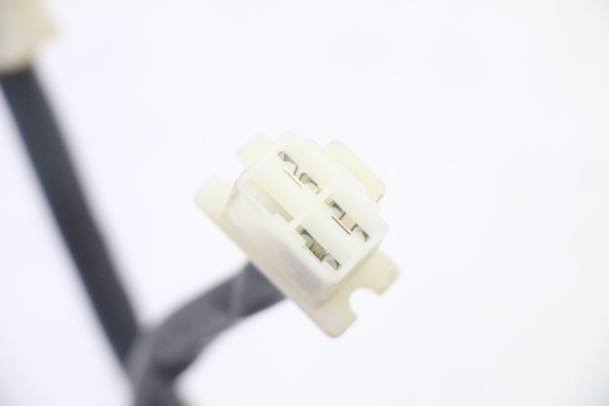 photo de REGULATEUR CHARGE SYM FIDDLE 3 III 125 (2014 - 2020) - Gros plan technique