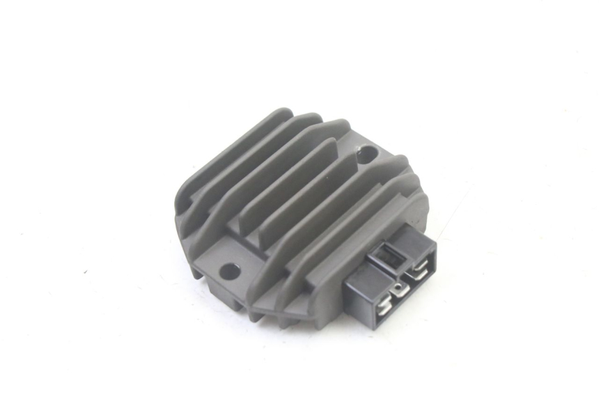 photo de REGULATEUR CHARGE MBK FLAME X 125 (2007 - 2016)