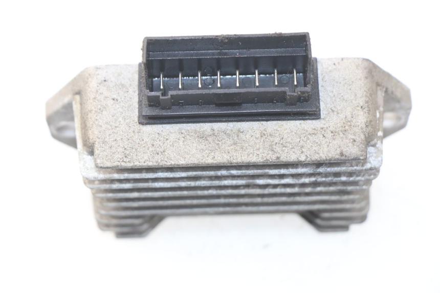 photo de REGULATEUR CHARGE PIAGGIO FLY 2T 50 (2004 - 2017)