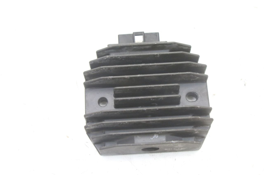 photo de REGULATEUR CHARGE YAMAHA FZ6 FAZER S2 600 (2007 - 2011)