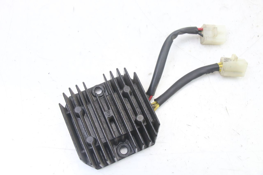 photo de REGULATEUR CHARGE KYMCO GRAND DINK 125 (2008 - 2014)