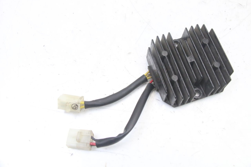 photo de REGULATEUR CHARGE KYMCO GRAND DINK 125 (2008 - 2014)
