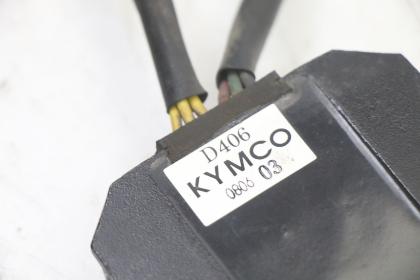 photo de REGULATEUR CHARGE KYMCO GRAND DINK 125 (2008 - 2014)