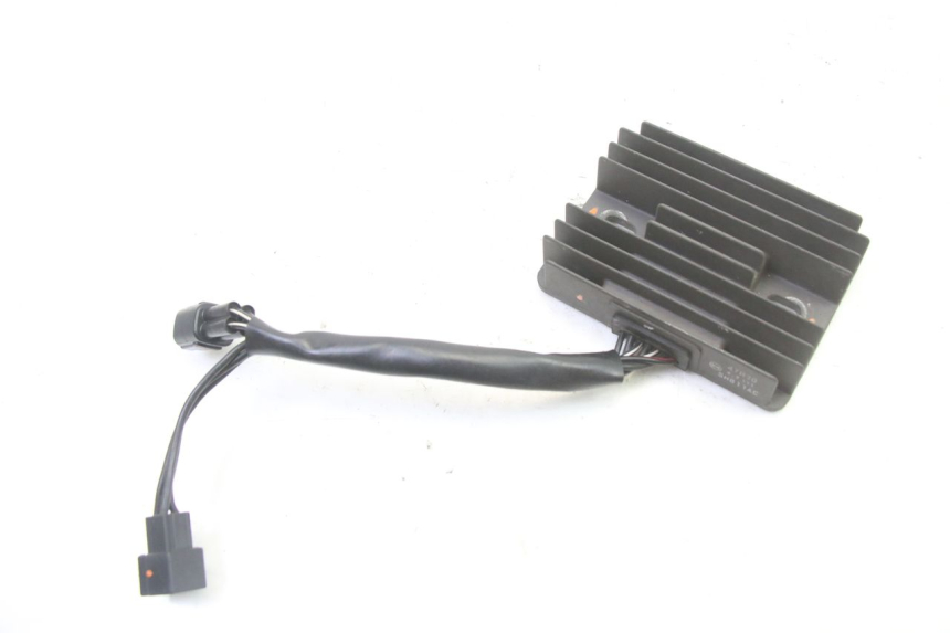 photo de REGULATEUR CHARGE SUZUKI GSR 750 (2011 - 2017)