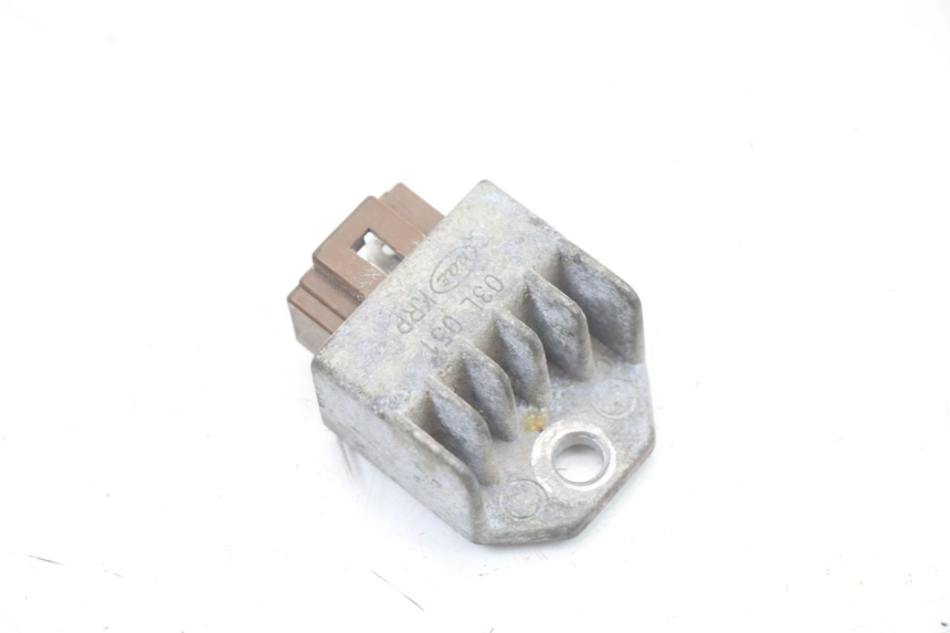 photo de REGULATEUR CHARGE HONDA SCV LEAD 100 (2003 - 2007)