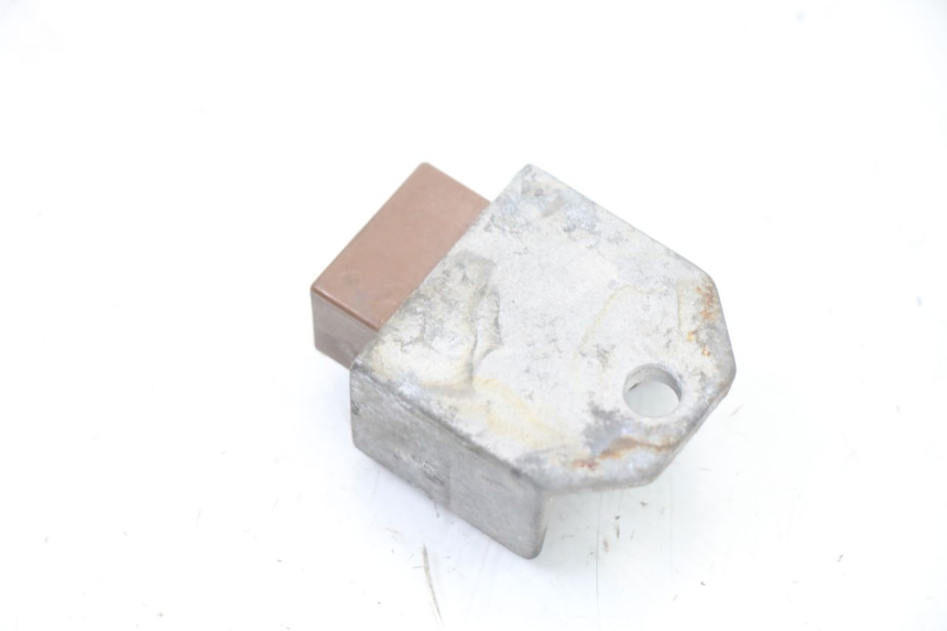photo de REGULATEUR CHARGE HONDA SCV LEAD 100 (2003 - 2007)