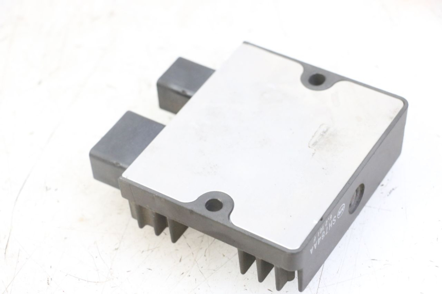 photo de REGULATEUR CHARGE HONDA SH i 300 (2015 - 2020)