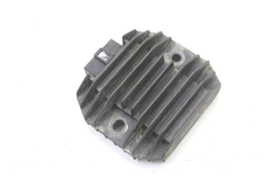 photo de REGULATEUR CHARGE KAWASAKI ZR7 ZR-7 S 750 (1999 - 2004)