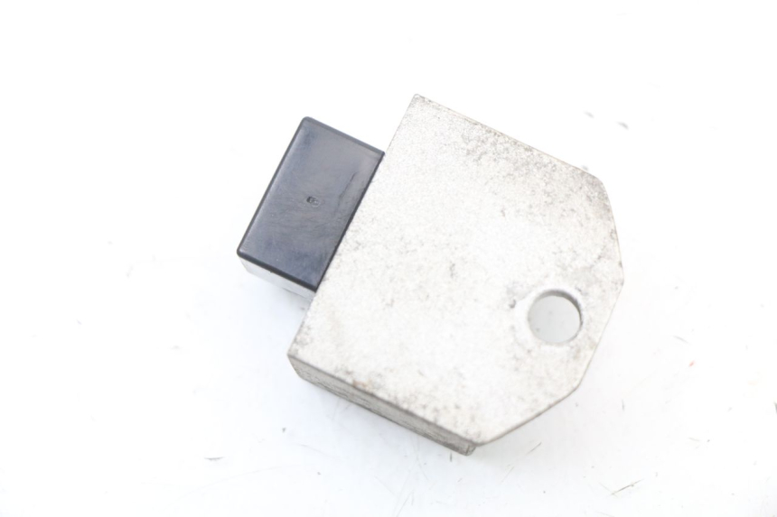 photo de REGULATEUR CHARGE PEUGEOT KISBEE 4T 50 (2010 - 2017)