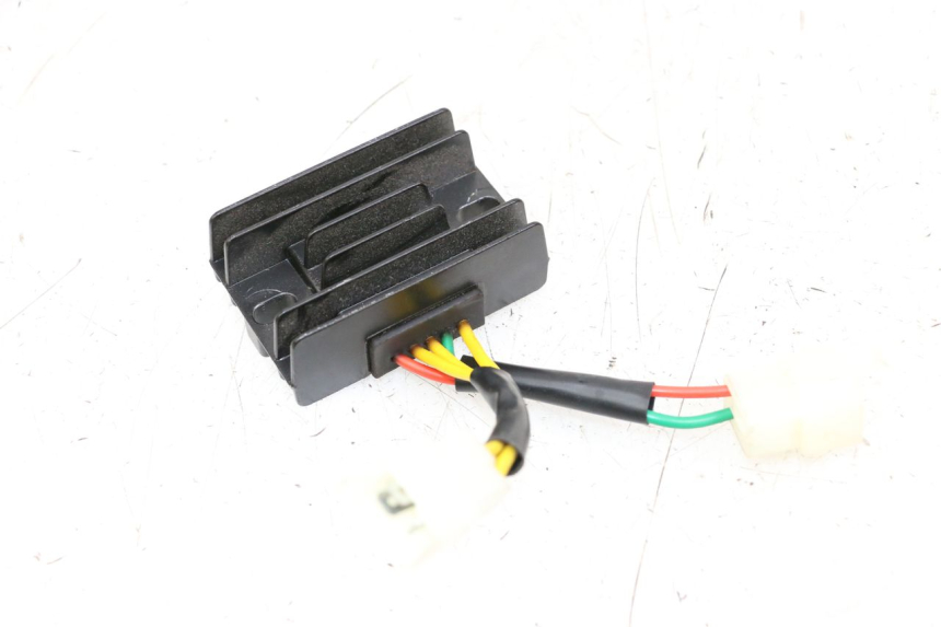 photo de RÉGULATEUR DE CHARGE PEUGEOT KISBEE 4T 50 (2018 - 2022)