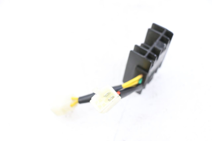photo de RÉGULATEUR DE CHARGE PEUGEOT KISBEE 4T 50 (2018 - 2022)