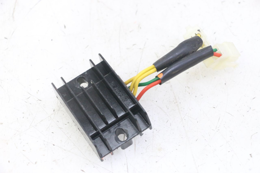 photo de RÉGULATEUR DE CHARGE PEUGEOT KISBEE 4T 50 (2018 - 2022)