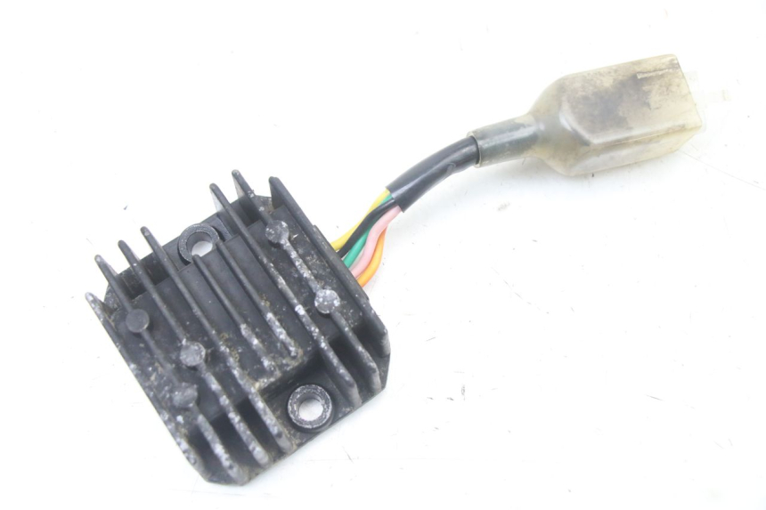 photo de REGULATEUR CHARGE KYMCO STRYKER OFF ROAD 125 (1999 - 2005)