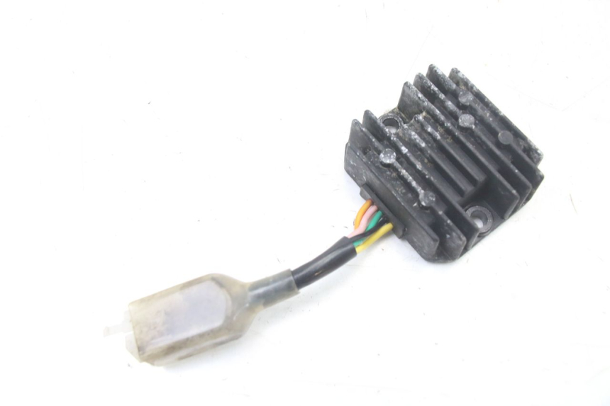 photo de REGULATEUR CHARGE KYMCO STRYKER OFF ROAD 125 (1999 - 2005)