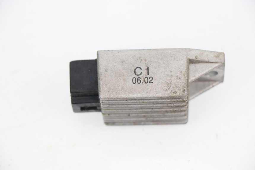photo de REGULATEUR CHARGE PGO LIGERO 50 (2006 - 2010)