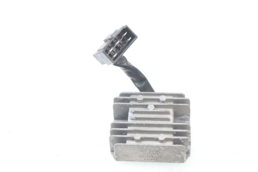 photo de REGULATEUR CHARGE KYMCO LIKE 125 (2009 - 2016)