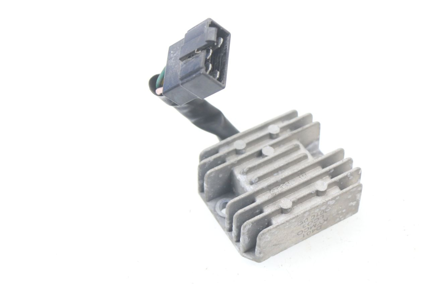 photo de REGULATEUR CHARGE KYMCO LIKE 125 (2009 - 2016)