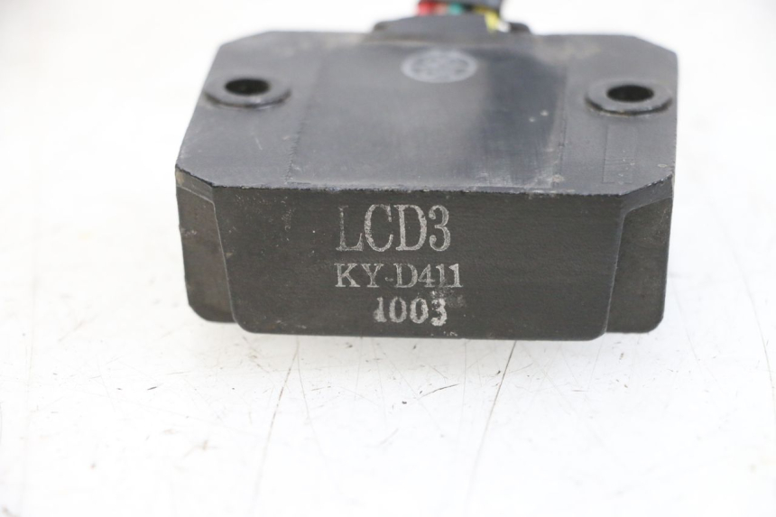 photo de REGULATEUR CHARGE KYMCO LIKE 125 (2009 - 2016) - Détail de la pièce