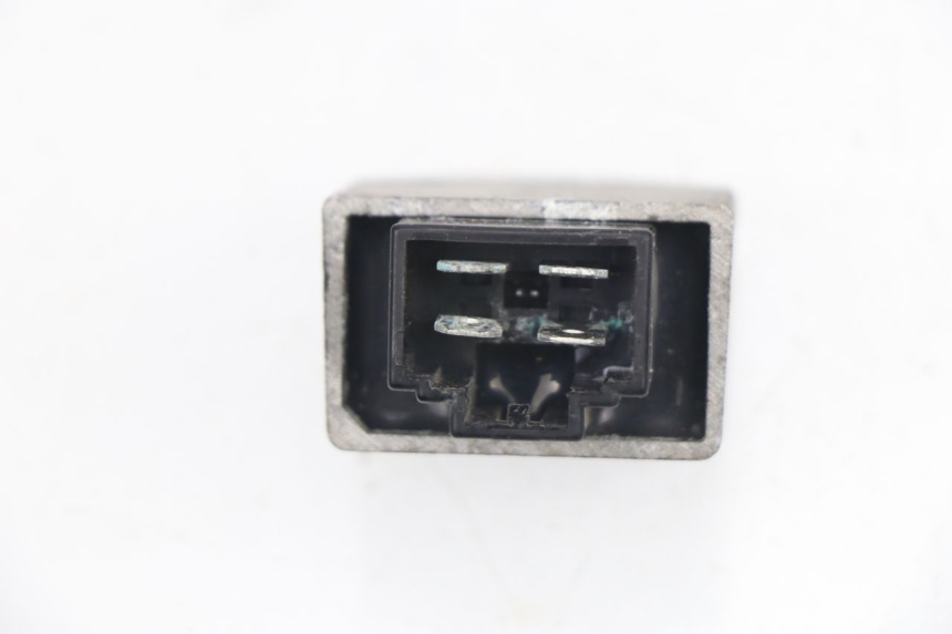 photo de REGULATEUR CHARGE PEUGEOT LUDIX 50 (2008 - 2017)