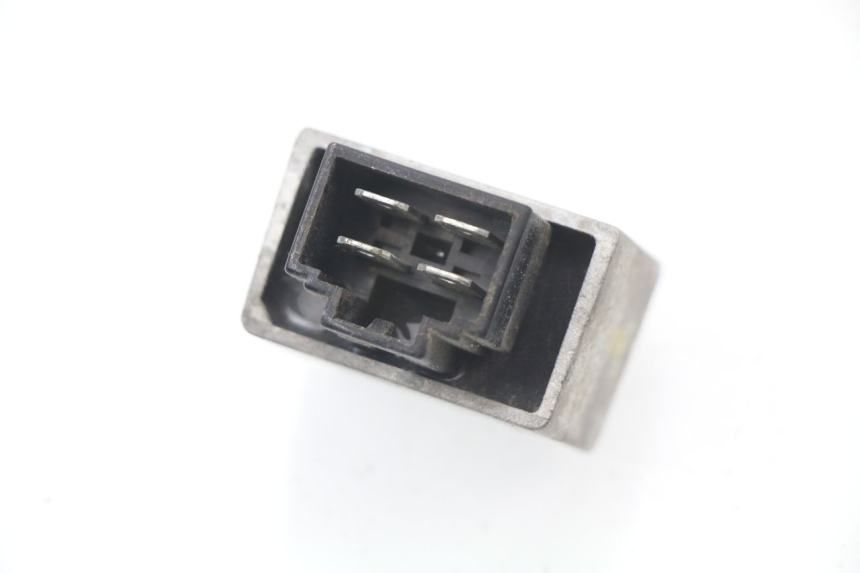 photo de REGULATEUR CHARGE PEUGEOT LUDIX 50 (2008 - 2017)