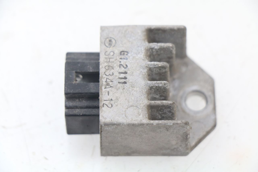 photo de REGULATEUR CHARGE PEUGEOT LUDIX 50 (2008 - 2017)