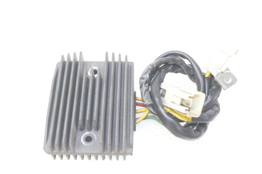 photo de REGULATEUR CHARGE PIAGGIO MP3 LT 300 (2010 - 2016)