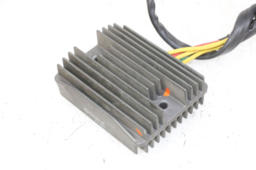photo de RÉGULATEUR DE CHARGE PIAGGIO MP3 500 (2014 - 2016)