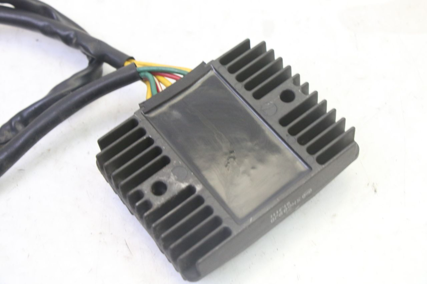 photo de REGULATEUR CHARGE PIAGGIO MP3 500 (2011 - 2015)