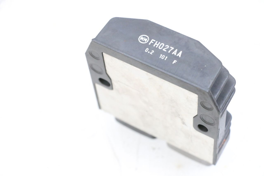 photo de REGULATEUR CHARGE YAMAHA MT-07 MT07 ABS 700 (2018 - 2020) - Détail de la pièce